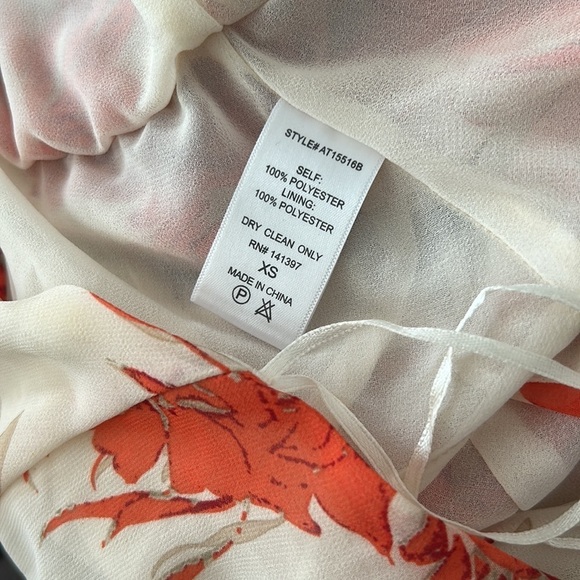 ASTR THE LABEL STRAPPY FLORAL CAMI ADJUSTABLE BACK CRISSCROSS STRAPS BLOUSE XS - Picture 5 of 6